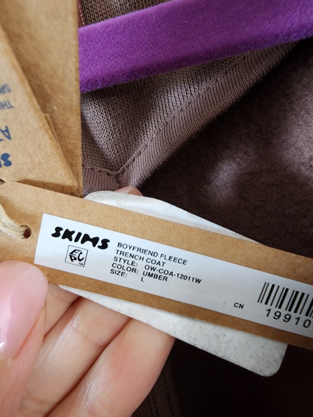 SKIMS Boyfriend Fleece Trench Coat in Umber - Picture 5 of 6